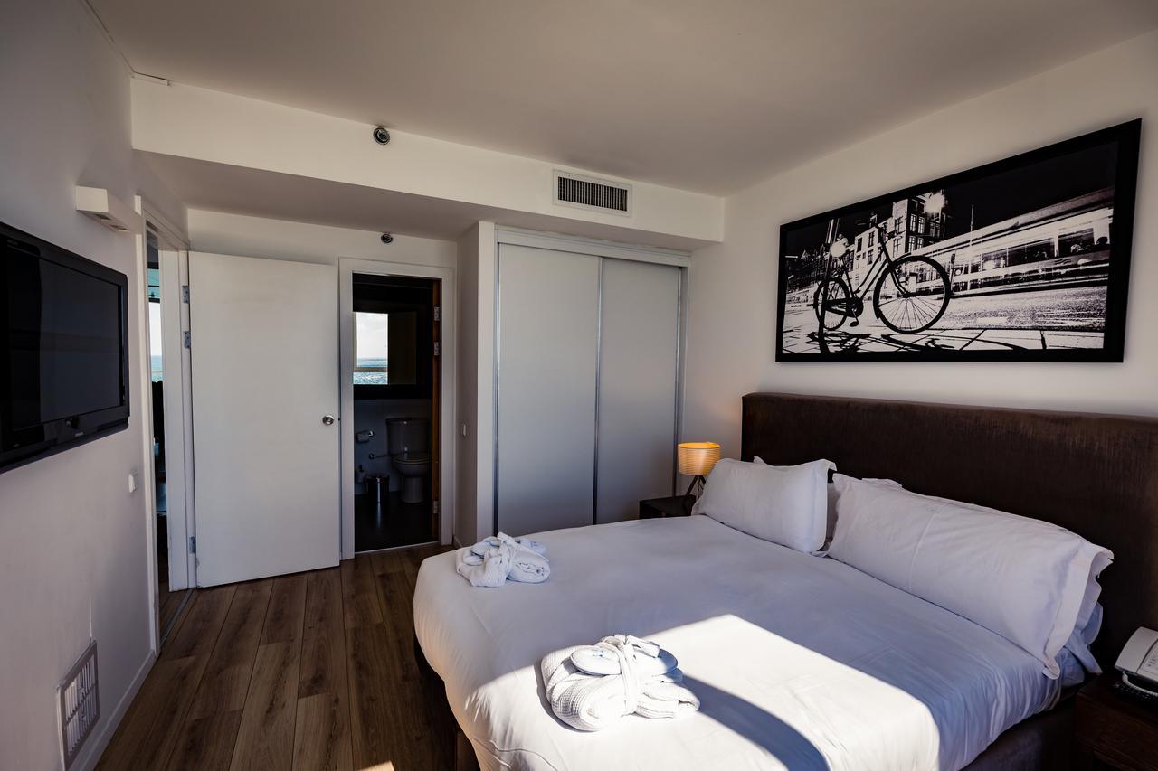 Sea View Apartment Suite テル・アビブ エクステリア 写真