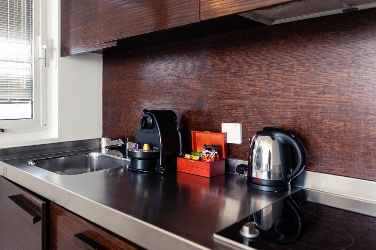 Sea View Apartment Suite テル・アビブ エクステリア 写真